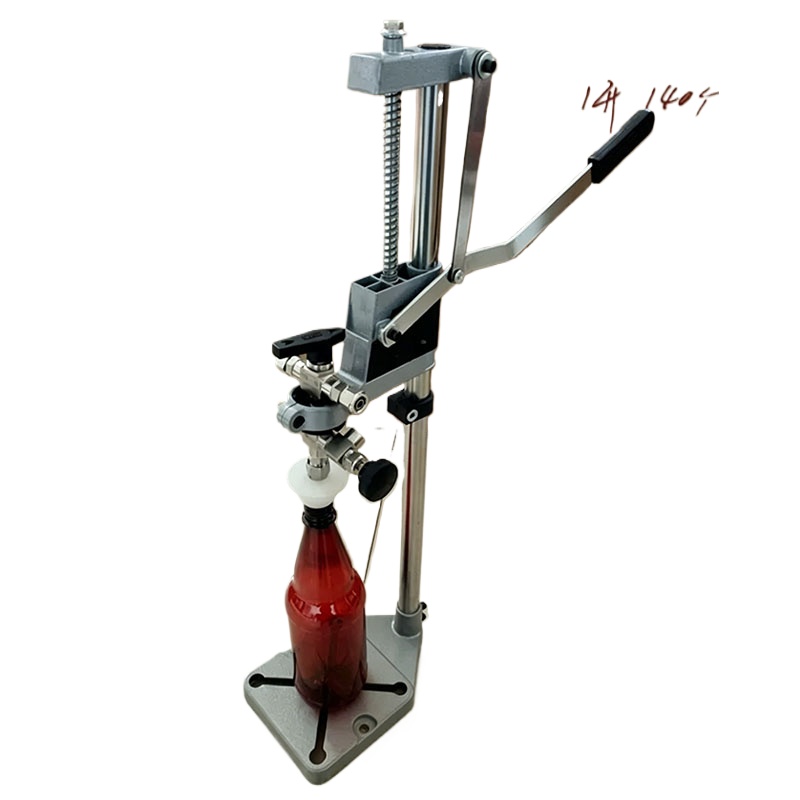 Macchina Manuale per Pressare  - Wine In Beer recensione e prezzo