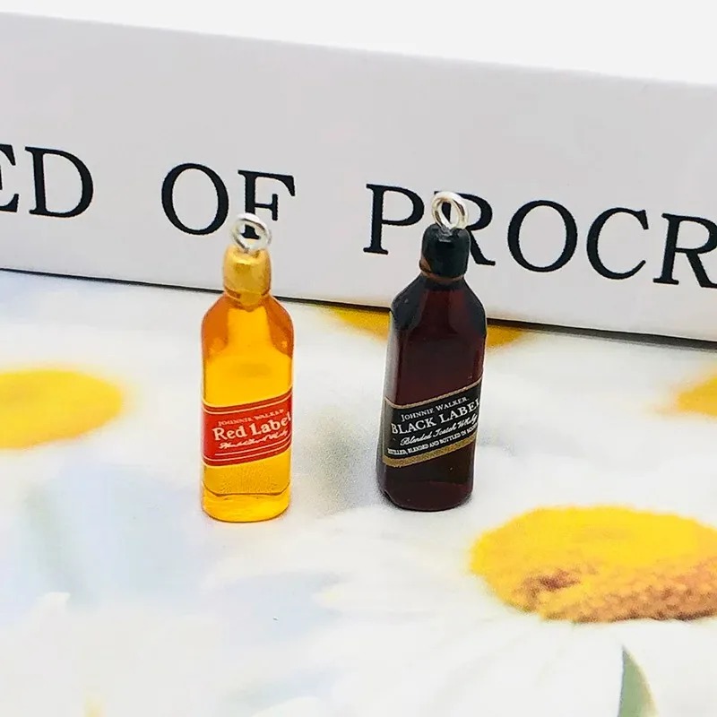 10 Pezzi Mini Ciondoli in Resi - Wine Beer Bar recensione e prezzo